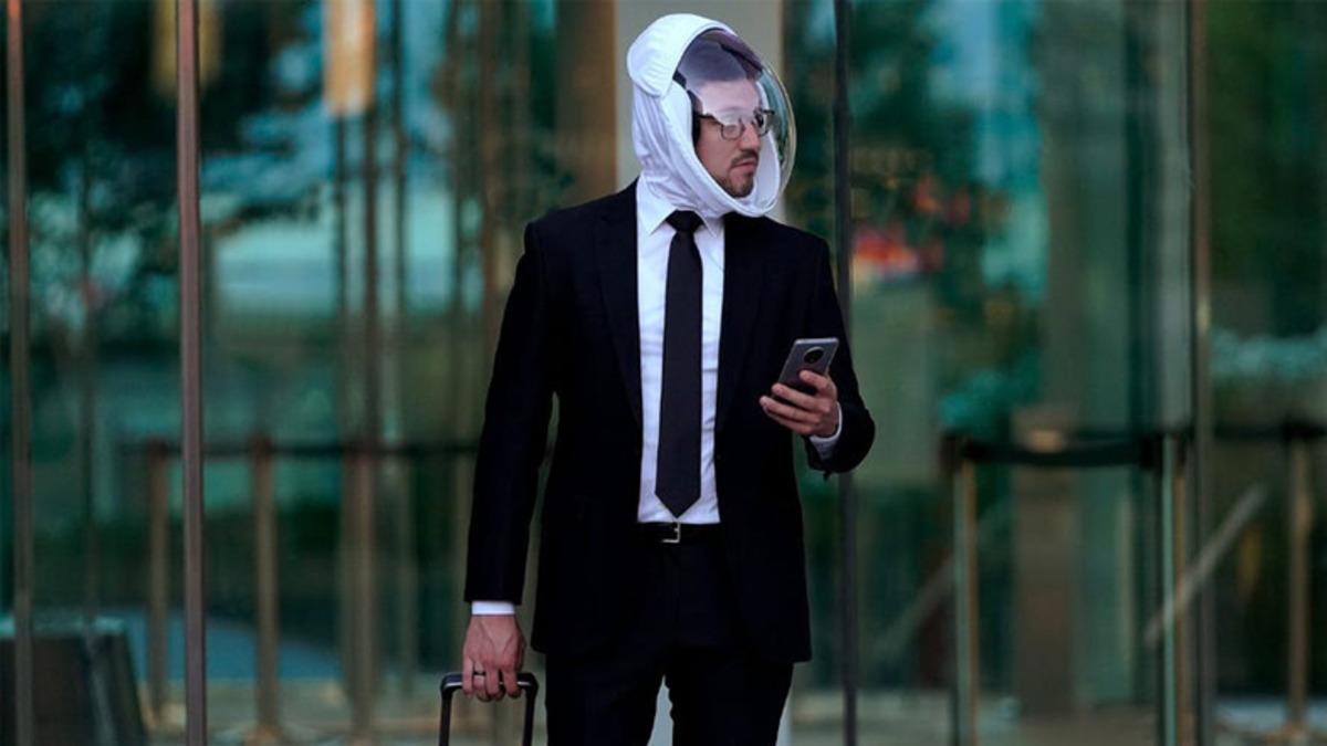 Bilim Kurgu Filmlerinden Fırlamış Gibi Görünen HEPA Filtreli Başlık: Air