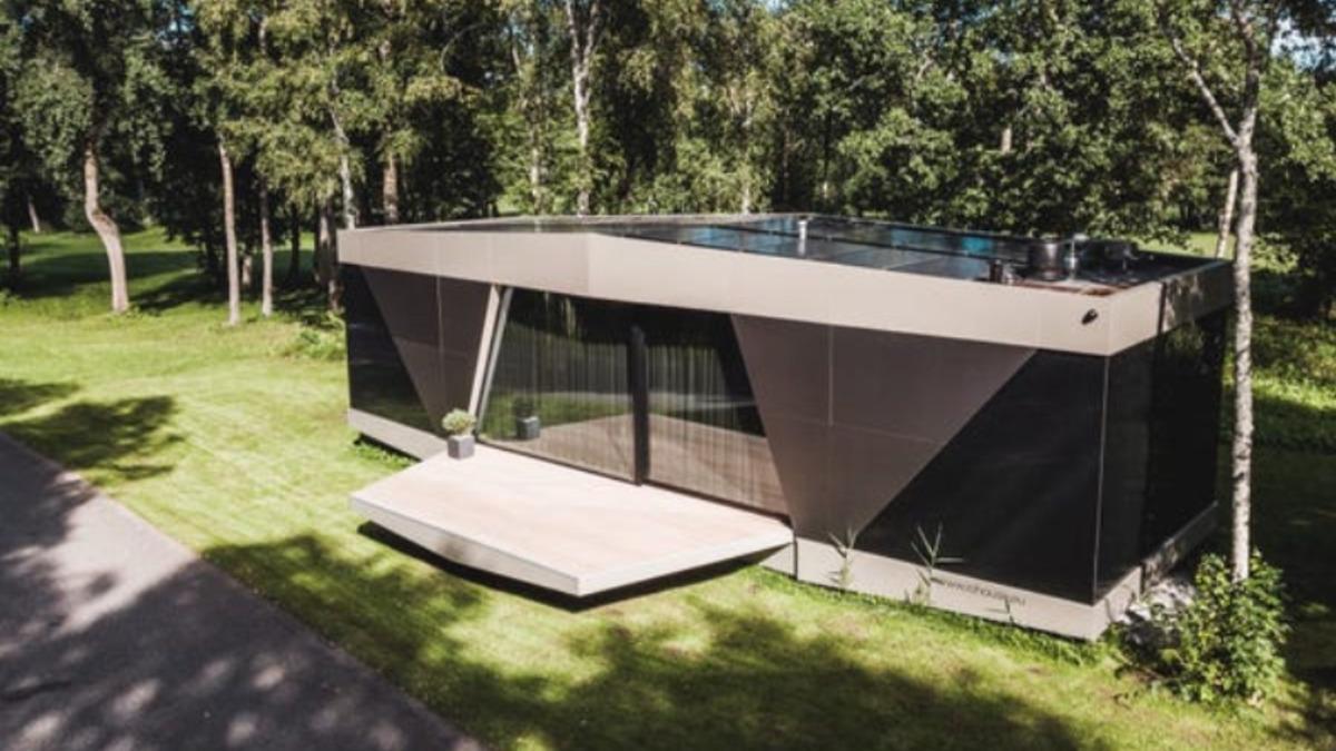 Araç Yardımıyla Taşınıp 90 Dakikada Eşyalarıyla Birlikte Kurulan Akıllı Ev: Space