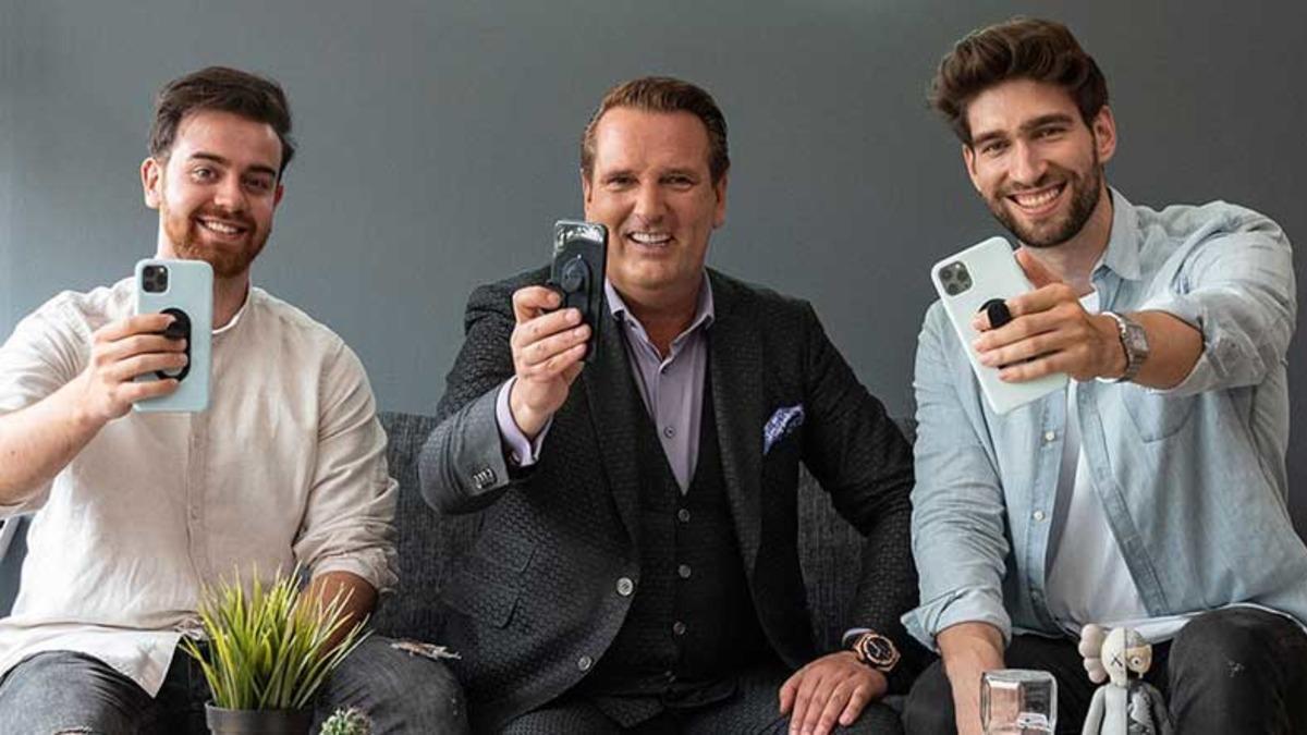 Sıra Dışı Bir Telefon Tutacağı Tasarlayan 25 Yaşındaki Türk Girişimci, Almanya’da Yarışma Kazandı