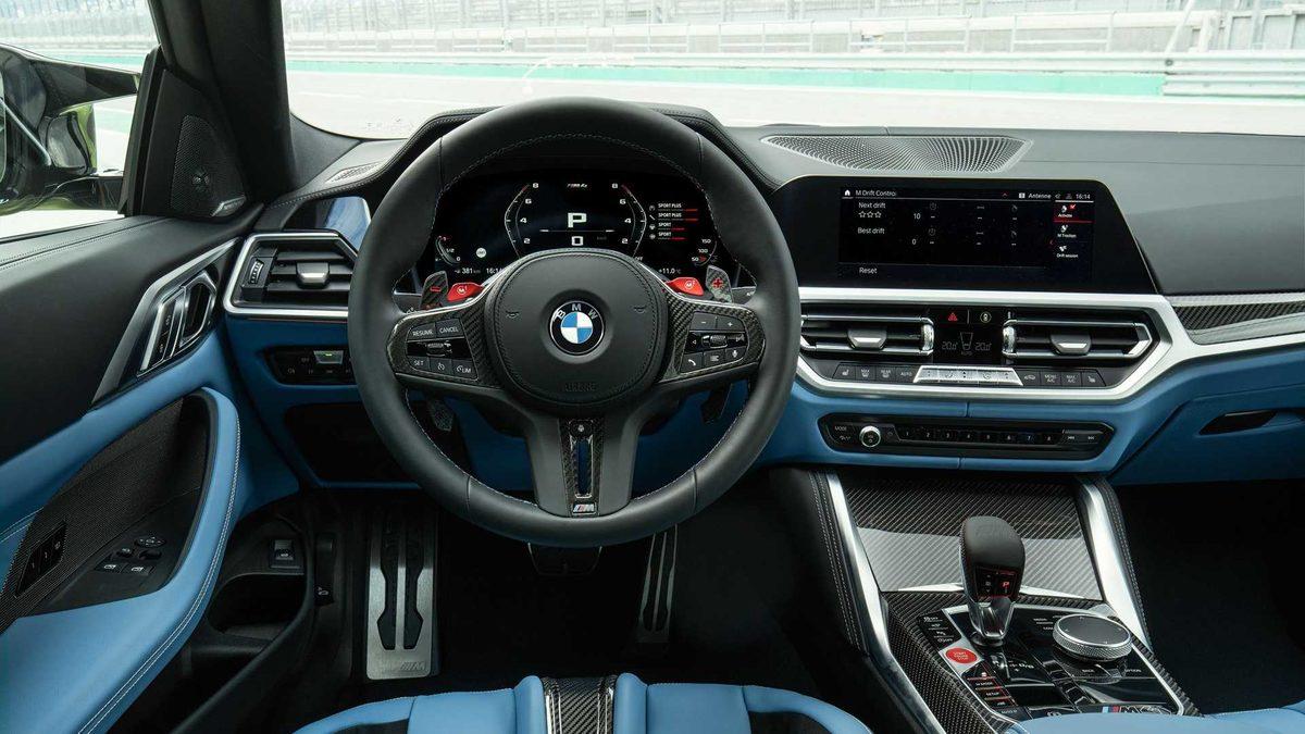 6. Nesil BMW M3 ve M4, Abartı Büyüklükteki Izgarasıyla Tanıtıldı