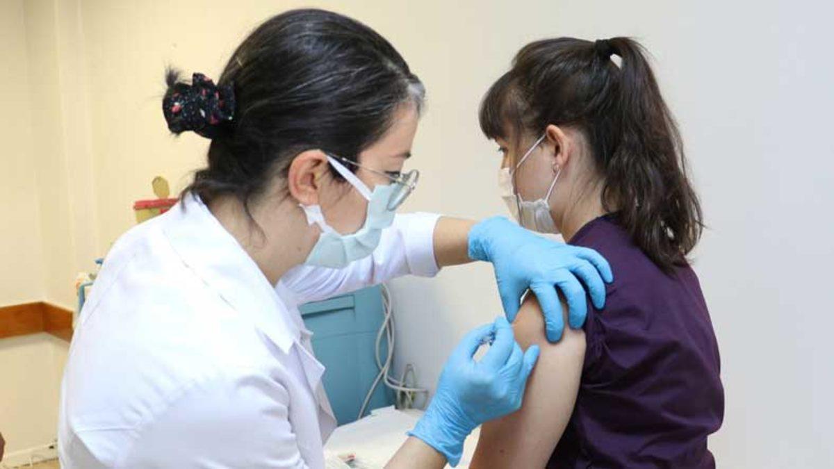 Türkiye’de Geliştirilmesi Planlanan Koronavirüs Aşısı İle İlgili 5300 Kişilik Anket Sonucu