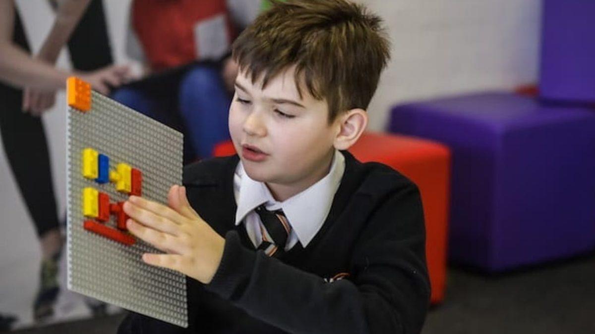 Görme Engelli Bir Birey Yaşadıklarını Anlattı: 