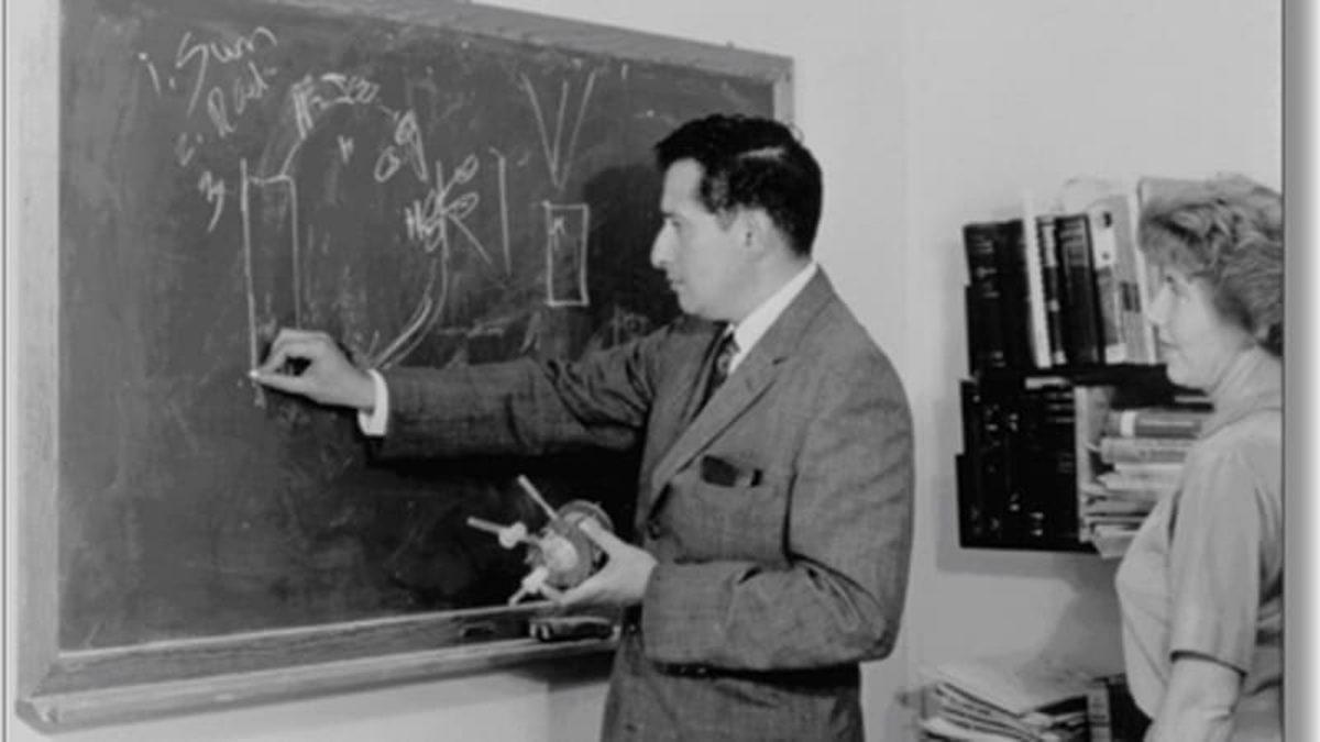 100 Yıl Önce Elektrikli Otomobili İcat Eden Adam ’Stanford Ovshinsky’ ile Tanışın: Edison Yanında Halt Etmiş!