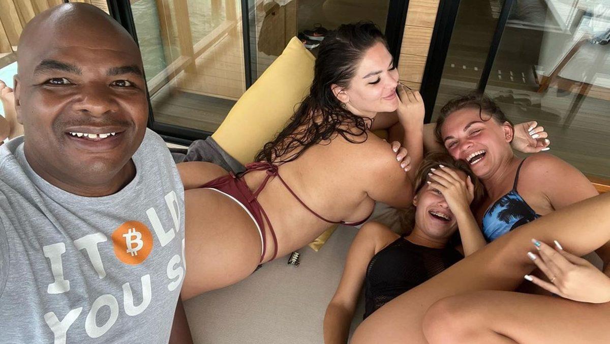 Bitcoin’i Daha 1 Dolarken Keşfedip YouTube Videosu Çeken Adam Şimdi Ne Yapıyor?