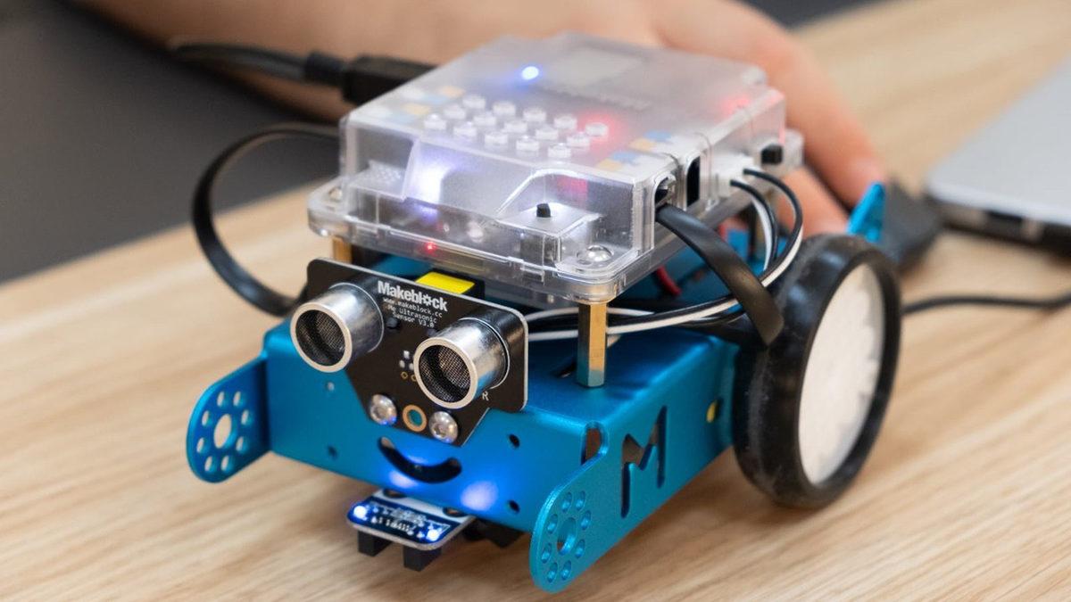 Makinelere Hükmedin: Robotik Kodlama Nedir, Ne İşe Yarar, Nasıl Öğrenilir?