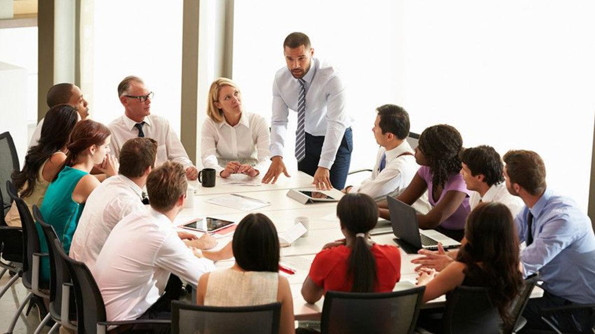 Bir Araştırmaya Göre İş Yerindeki Konuşma Biçiminiz, Kariyerinizi Doğrudan Etkileyebilir