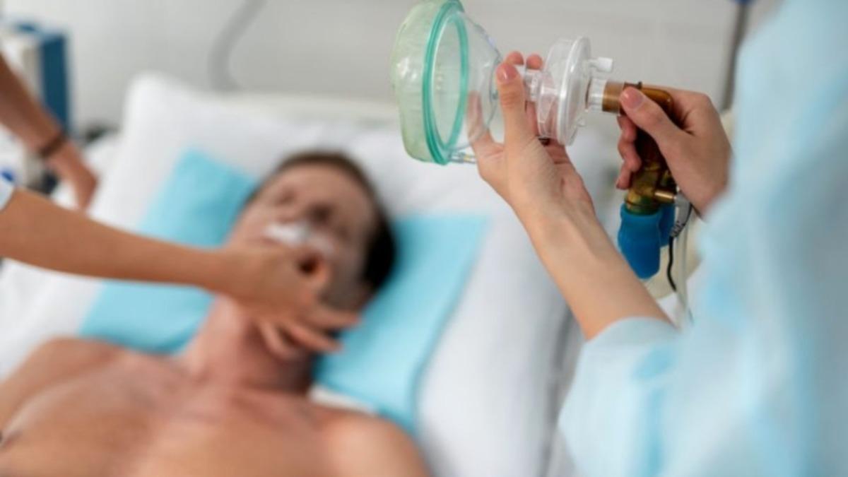 Bakan Koca Açıkladı: Resmi Rakamlar Yalnızca Semptom Gösteren Hastaları İçeriyor