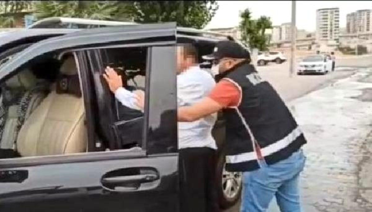 Sosyal Medyada Mafya Reklamı Yapan İsim Gözaltına Alındı