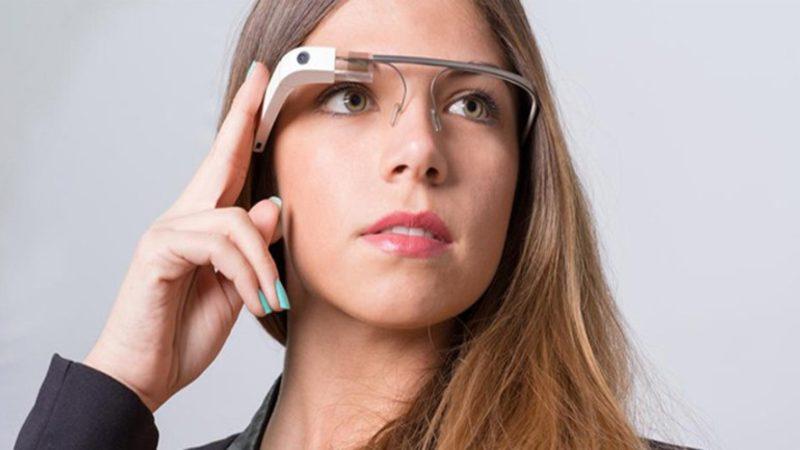 Geleceğin Teknolojisi Olarak Gösterilen ’Google Glass’ Neden Başarısız Oldu?