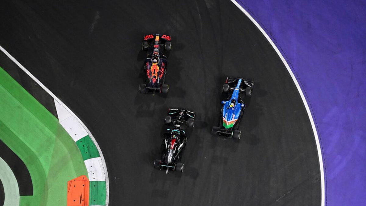 Formula 1 Arabistan GP’nin Kazananı Belli Oldu: Dünya Şampiyonluğu Son Yarışa Kaldı