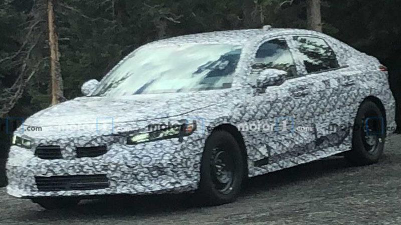 2021 Honda Civic’in Heybetli Tasarımını Ortaya Çıkaran Casus Fotoğrafları Paylaşıldı