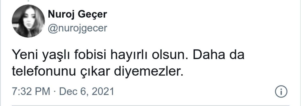 Böyle Olacağı Belliydi: ’Telefonunu Çıkar’ Diyen Adamın Ağzına Telefon Sokulan Video Viral Oldu, İşte Tepkiler