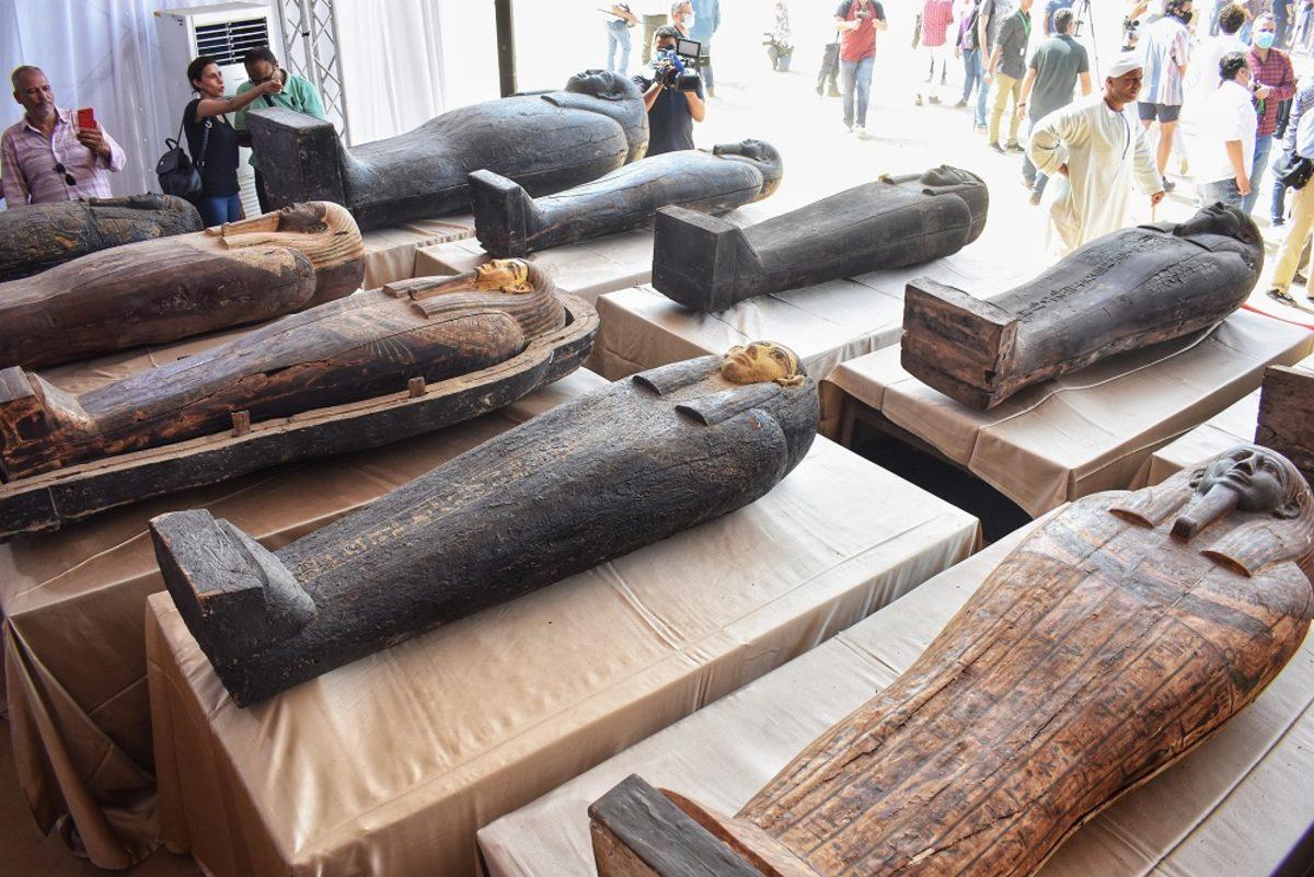 Araştırmacılar, 2.500 Yıldır Mühürlü Olan Mumya Mezarını İlk Kez Açtılar