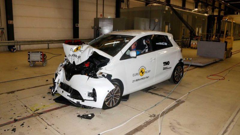 Türkiye’de de Satılan Renault Zoe’nun ‘Arabayı Kartondan mı Yaptınız’ Dedirten Euro NCAP Sonuçları Belli Oldu
