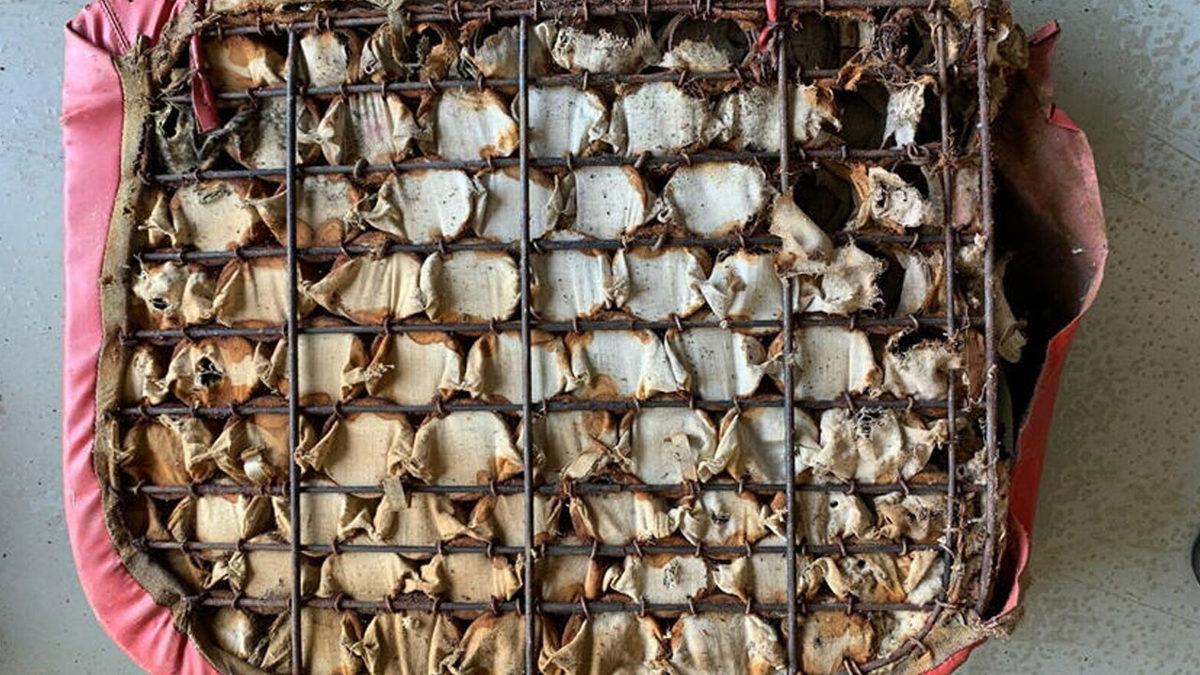 İlk Chevrolet Corvette Prototipinin Koltukları 90 Bin Dolarlık Fiyat Etiketiyle Satışa Çıktı