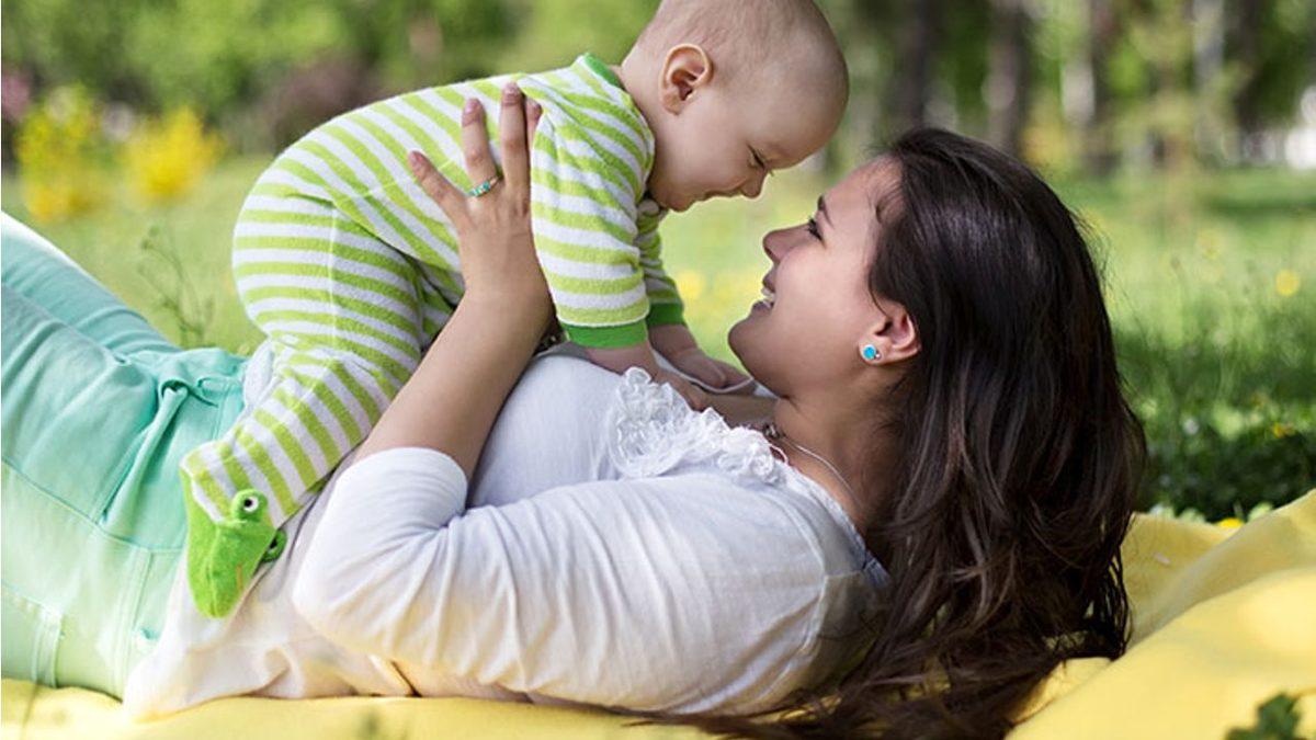 Anne Kokusunun Bebekleri Nasıl Etkilediğine Dair Yeni Bilgilere Ulaşıldı: Beyin Aktiviteleri Artıyor