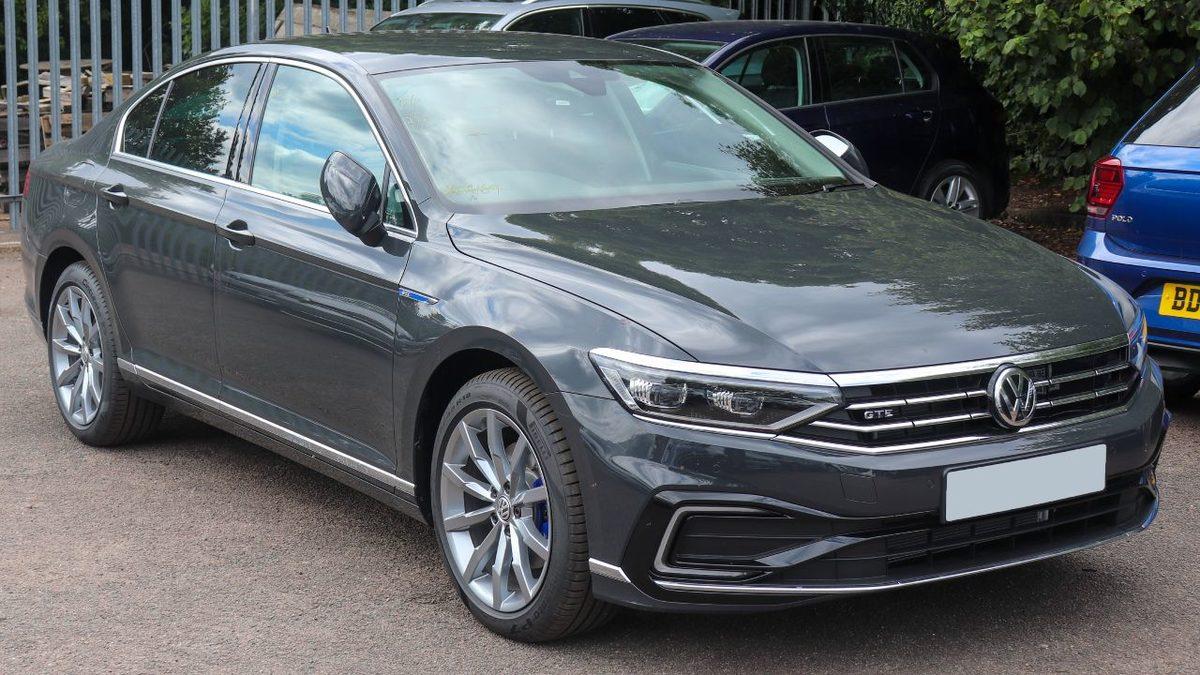 Türkiye’de En Çok Tercih Edilen Otomobil Marka ve Modelleri Belli Oldu [Yollar Yaşlı Modellerin Hakimiyetinde]