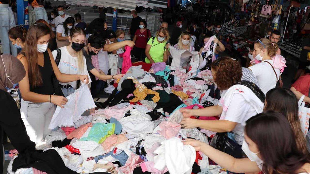 TL’nin Değer Kaybı Sonrası Bulgar Turistlerin Edirne’ye Akın Etmesi Sosyal Medyada Gündem Oldu: 