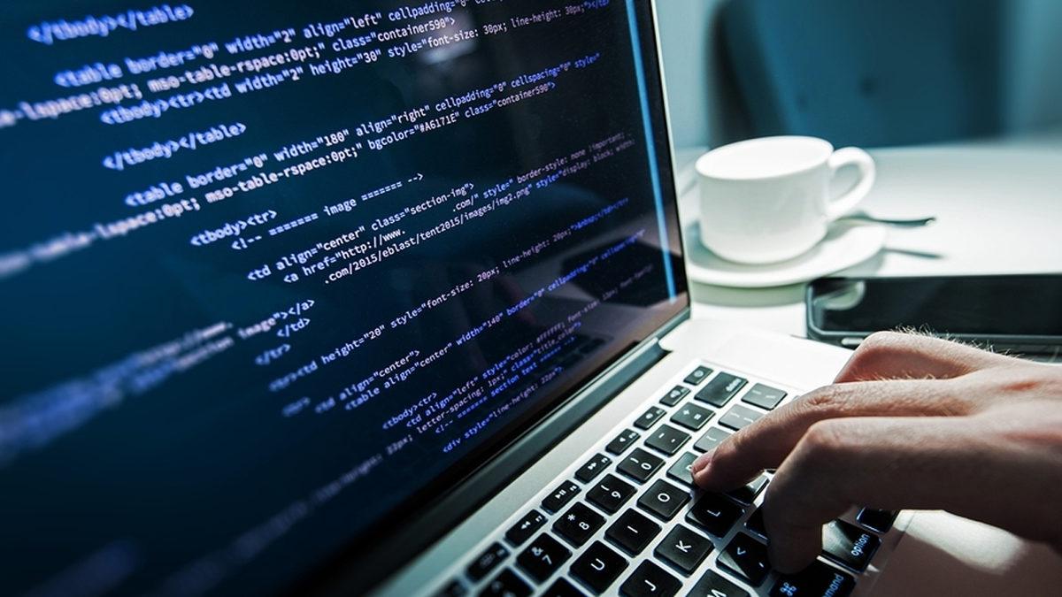 İki Türk Yazılımcı, Apple’ın İki Açığını Buldu: Verilen Ödülleri de Kabul Ettiler