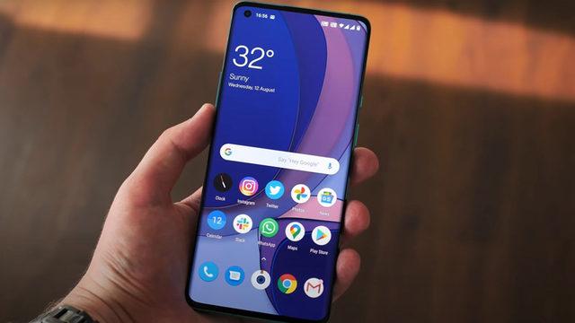 OnePlus, 8 ve 8 Pro Modelleri İçin Android 11 Tabanlı OxygenOS 11’i Yayınladı