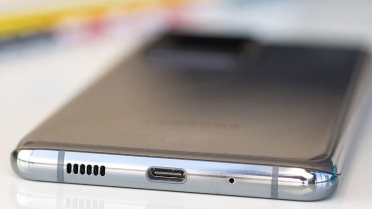 Samsung Galaxy S21 Ultra’nın Beş Kamerayla Geleceği İddia Edildi