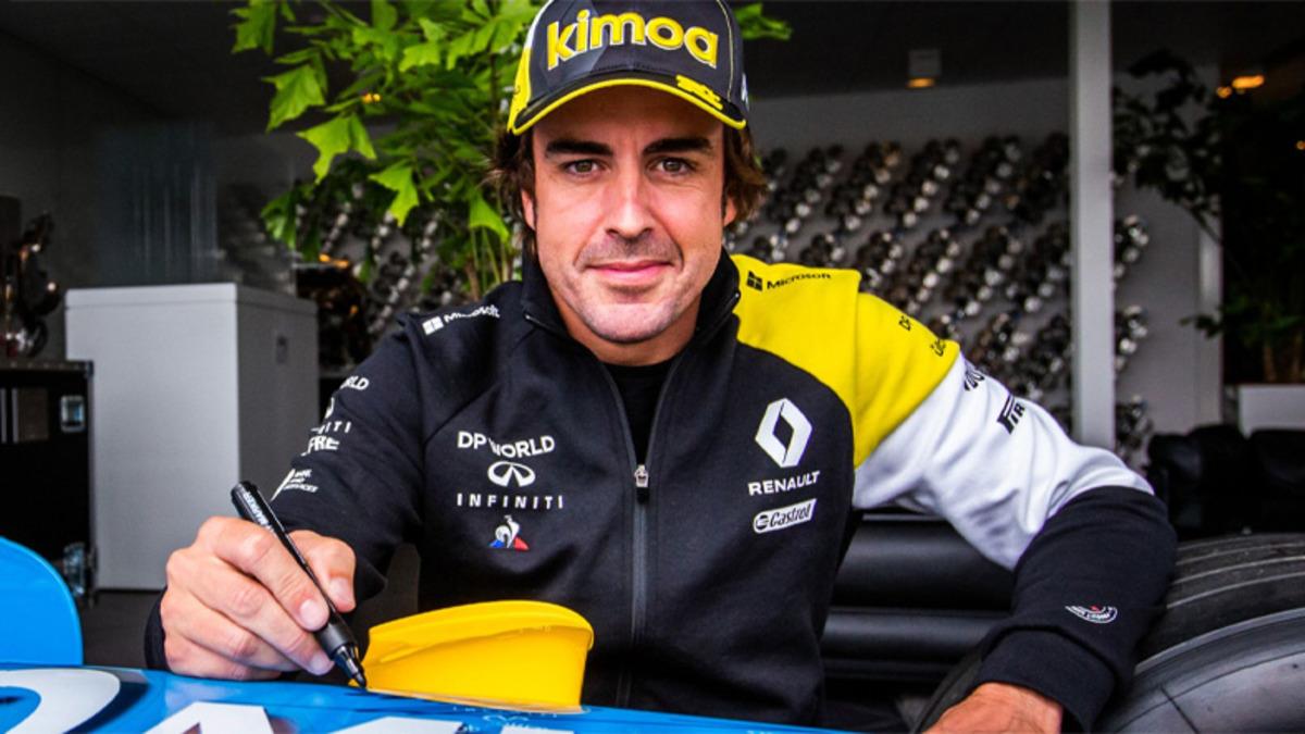 F1’e Geri Dönen Fernando Alonso, Reanult ile İlk Test Sürüşüne Çıktı