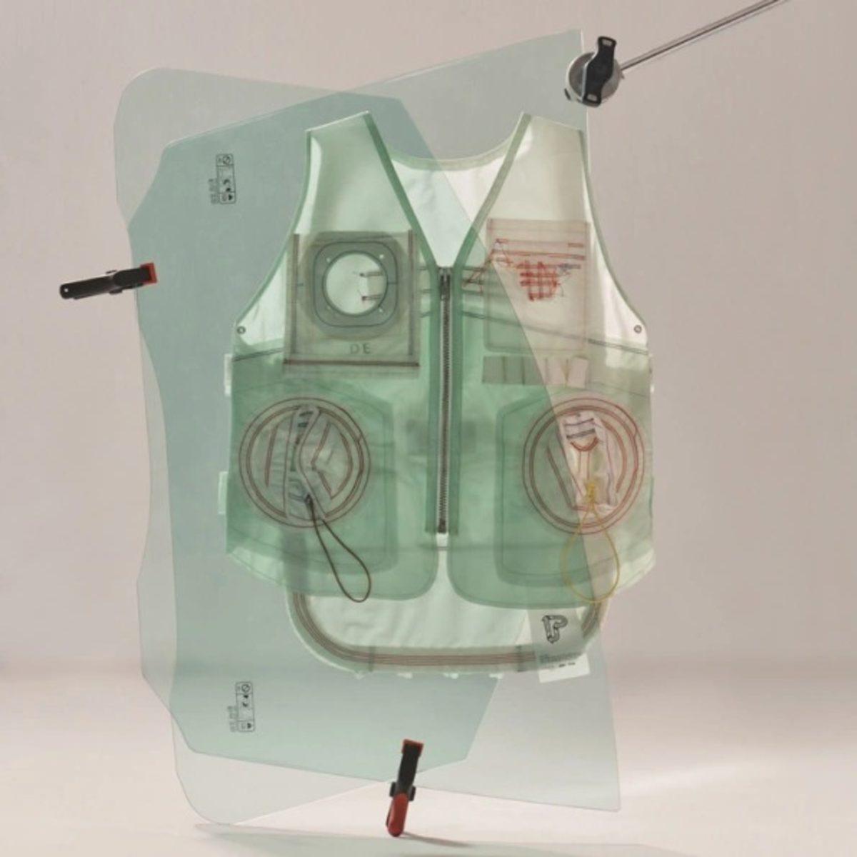 Hyundai, Atık Araba Parçalarından Moda Koleksiyonu Oluşturdu (Evet, Moda)