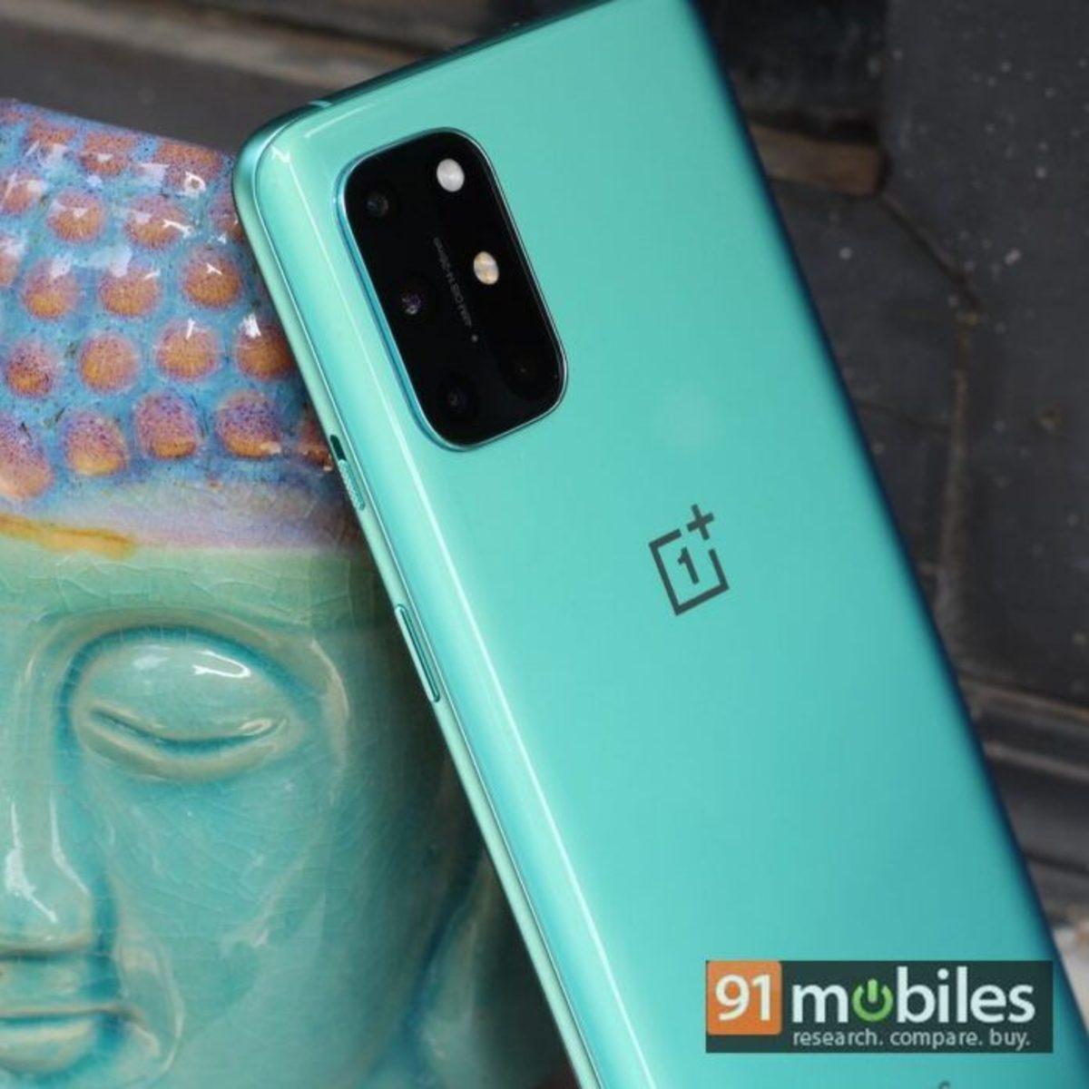 OnePlus, 120 Hz Ekran ve 65 W Hızlı Şarj Destekli Telefonu 8T’yi Duyurdu