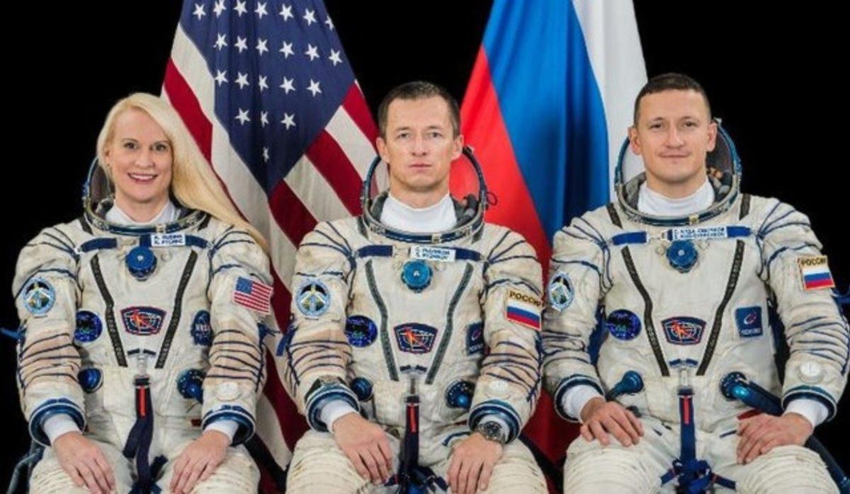 Rus Kozmonotlar Uluslararası Uzay İstasyonu’na Rekor Sürede Ulaştı