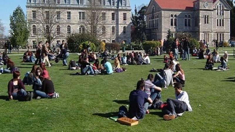 Sağlık Bakanı Koca, Üniversitelerde Yüz Yüze Eğitimle İlgili Açıklama Yaptı