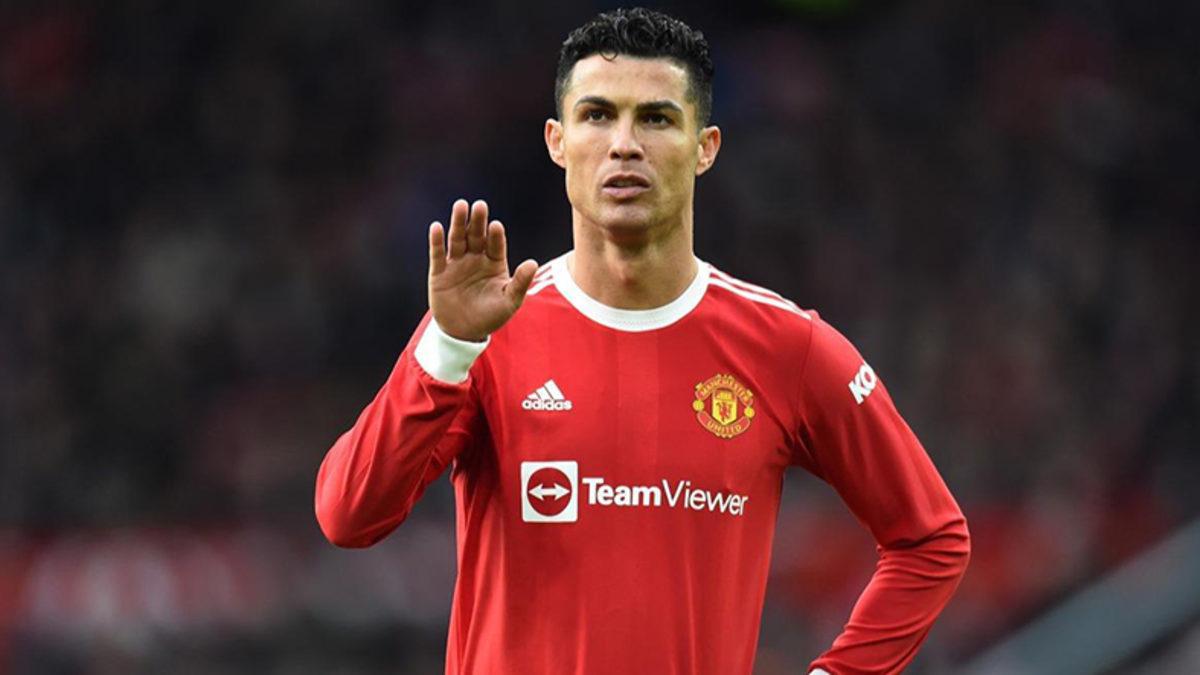 Messi mi Yoksa Ronaldo mu? İşte FIFA 2022 Skorlarına Göre Türkiye ve Dünyadaki En İyi Futbolcular