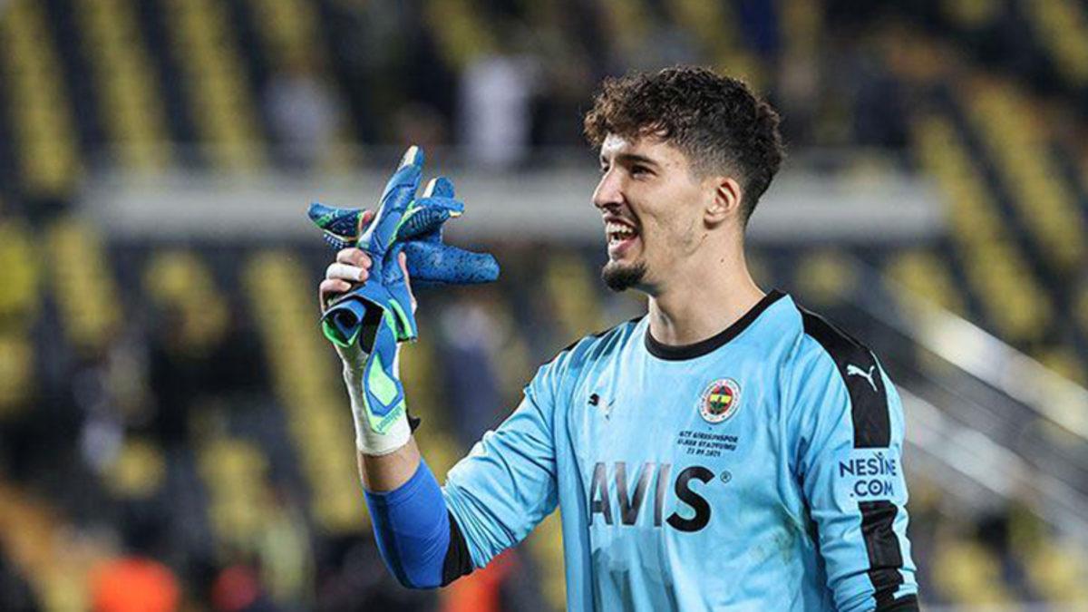 Messi mi Yoksa Ronaldo mu? İşte FIFA 2022 Skorlarına Göre Türkiye ve Dünyadaki En İyi Futbolcular