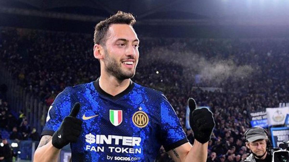 Messi mi Yoksa Ronaldo mu? İşte FIFA 2022 Skorlarına Göre Türkiye ve Dünyadaki En İyi Futbolcular