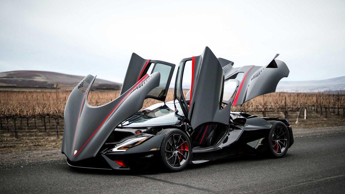 SSC Tuatara, Dünyanın En Hızlı Seri Üretim Otomobili Rekorunu Kırdı (Video)