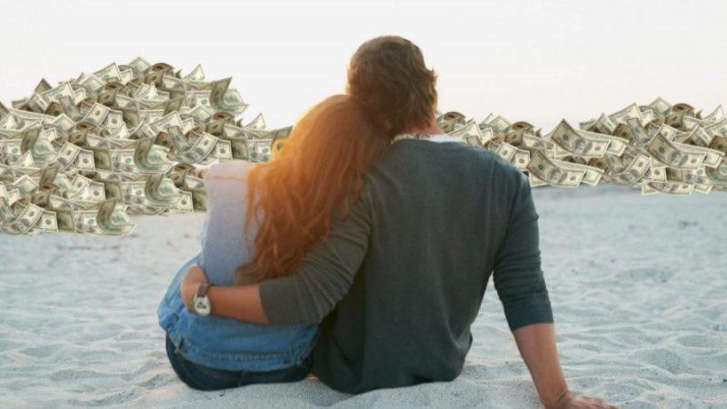 Bekarlık Gerçekten Sultanlıkmış: Evli Çiftlerin Henüz ’Flört ve Nişanlıyken’ Kaç Para Harcadıkları Belli Oldu