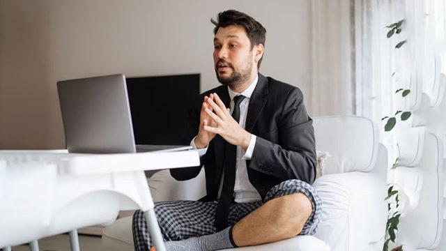 Toplantıdan Kaçmak İçin Bahane Arayanlara: Sizi Aşırı Meşgul Bir Çalışan Gibi Gösteren Uygulama