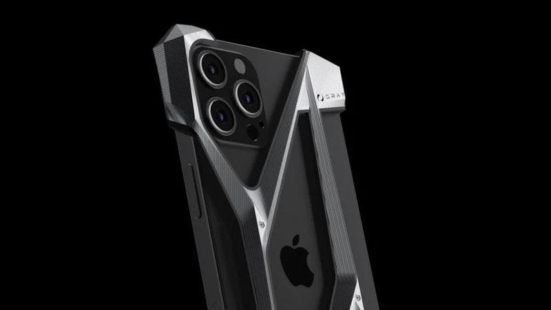 GRAY, Telefonun İki Katı Fiyatına Sattığı iPhone 12 Kılıflarını Duyurdu