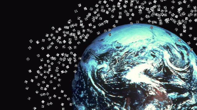 Uzayı da Çöplüğe Çevirdik: İki Eski Uydu Az Daha Çarpışıyordu