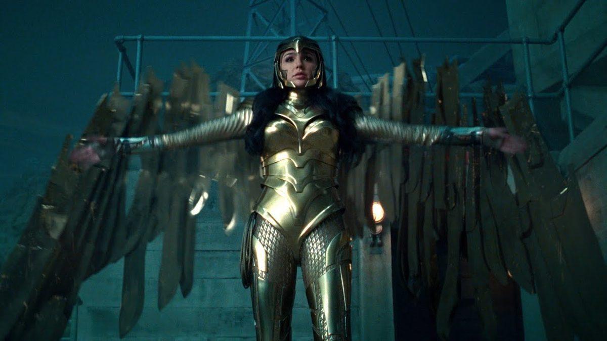 Wonder Woman 1984’ün Yönetmeni, Yılbaşında Vizyona Girme Umudunu Koruyor