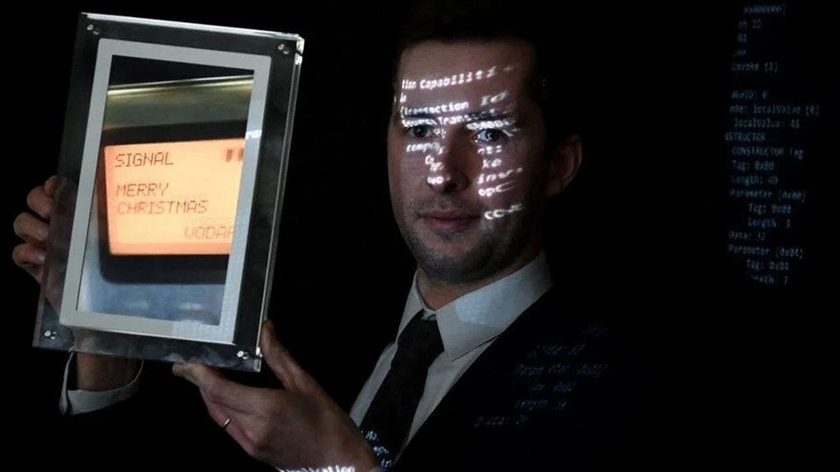 Dünyanın İlk SMS’i O Kadar da Etkileyici Olmayan Bir Fiyata NFT Olarak Satıldı