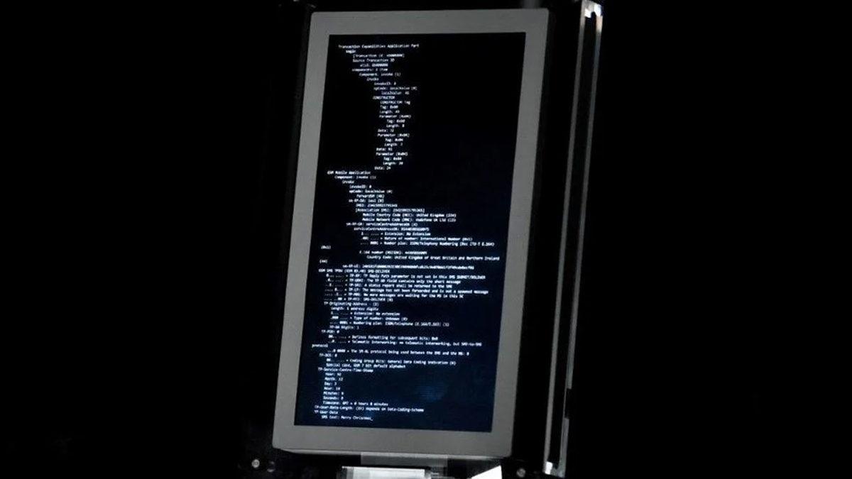 Dünyanın İlk SMS’i O Kadar da Etkileyici Olmayan Bir Fiyata NFT Olarak Satıldı