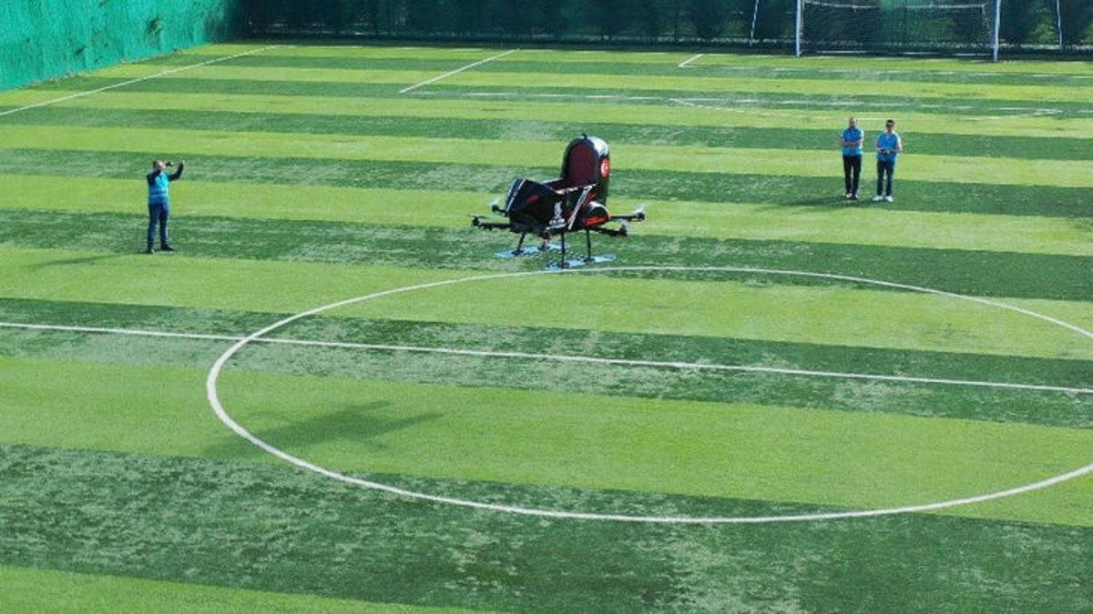 Türkiye’de Geliştirilen Uçan Araba ’Tusi’, Açık Alanda Test Edildi