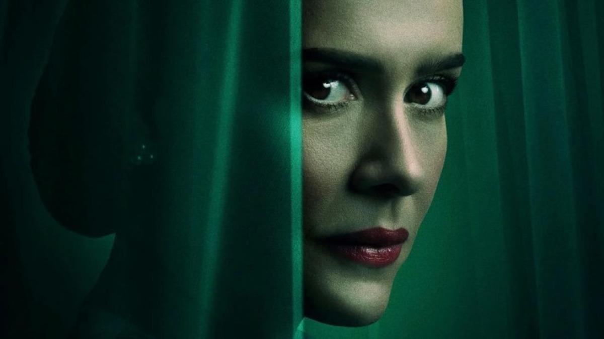 Netflix’in Ratched Dizisini Sevenlerin Hoşuna Gidebilecek 11 Dizi Önerisi