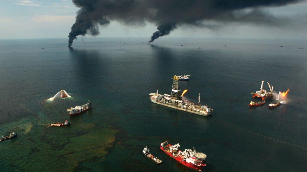 En Az Çernobil Kadar Dünyamıza Zarar Veren, Tarihin En Büyük Petrol Faciası: Deepwater Horizon