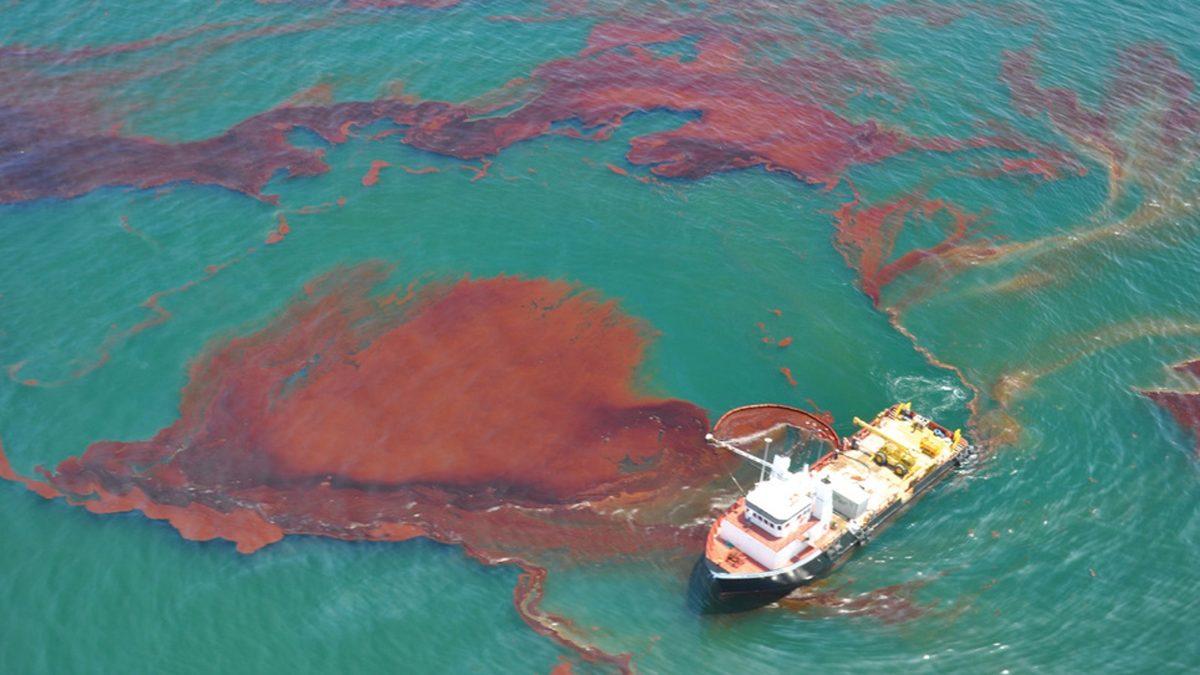 En Az Çernobil Kadar Dünyamıza Zarar Veren, Tarihin En Büyük Petrol Faciası: Deepwater Horizon