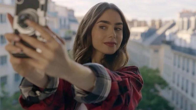 Netflix’in Emily in Paris Dizisini Sevenlerin Hoşuna Gidebilecek 12 Dizi Önerisi
