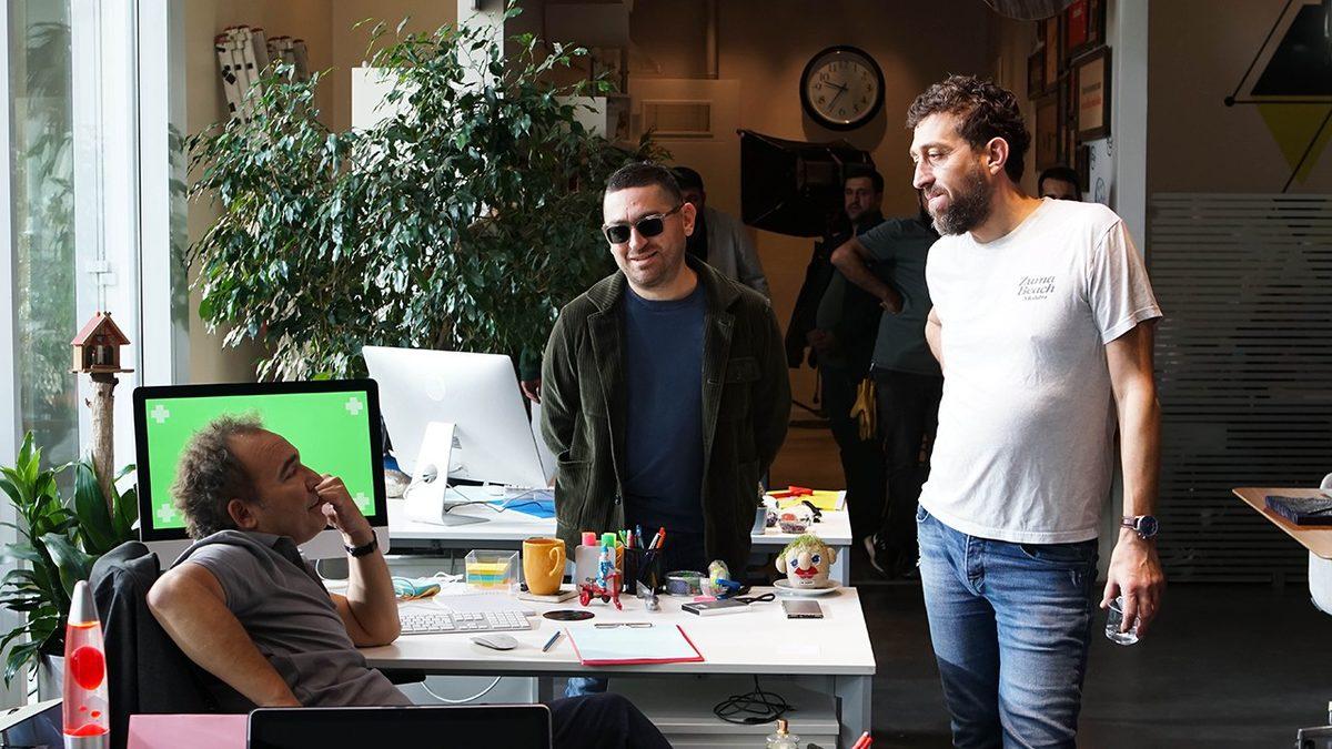 Netflix’in Yeni Türk Filmi ’Azizler’ Geliyor: İşte Şahane Kadrosu, Konusu ve Yayın Tarihi