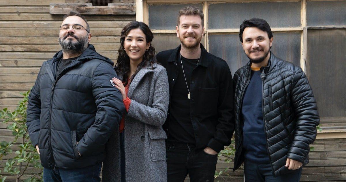 Netflix’in Yeni Türk Dizisi 50M2 Konusu, Oyuncuları ve Çıkış Tarihi