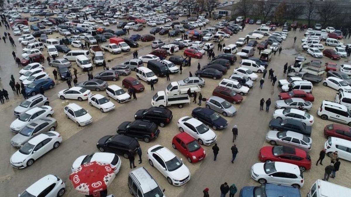Dolardaki Düşüşe Rağmen İkinci El Otomobil Fiyatlarının Neden Düşmediği Açıklandı