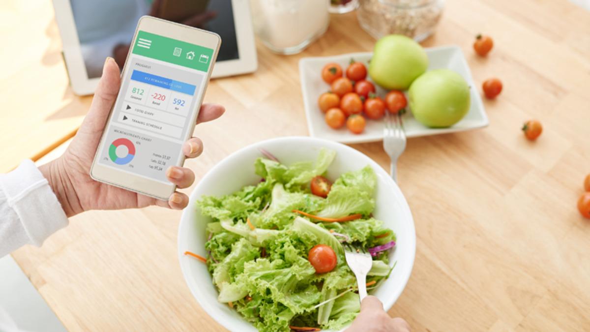 Ramazan Boyunca Yiyip İçtiklerinize Dikkat Etmenizde Yardımcı Olacak 10 Düzenli Beslenme Uygulaması